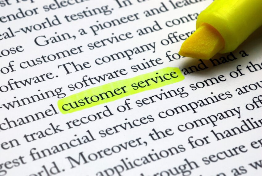 Beginners Guide: Customer Experience vs. Customer Service